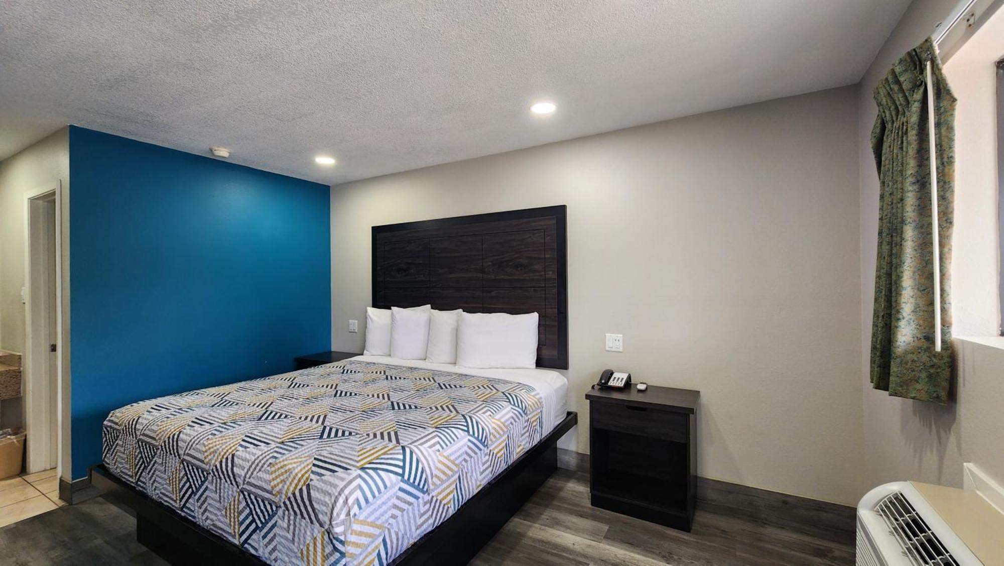 Scottish Inn & Suites Wharton Kültér fotó